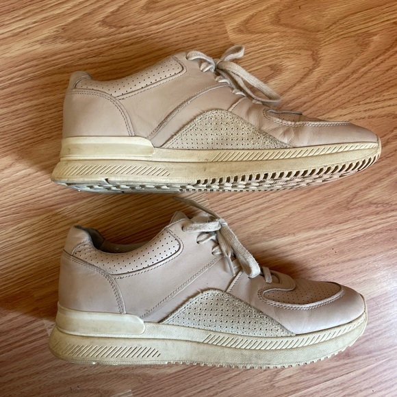 Everlane Pink Leather The Trainer Sneaker - Picture 3 of 11